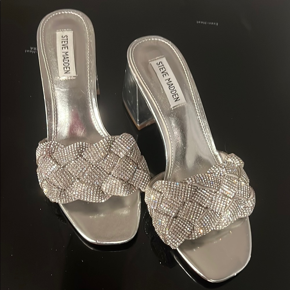 Steve Madden Silver Embellished Women's Sandals